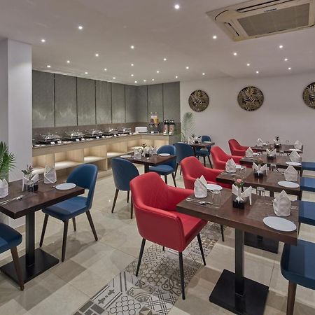 Regenta Inn 4Th Block Koramangala העיר בנגלור מראה חיצוני תמונה